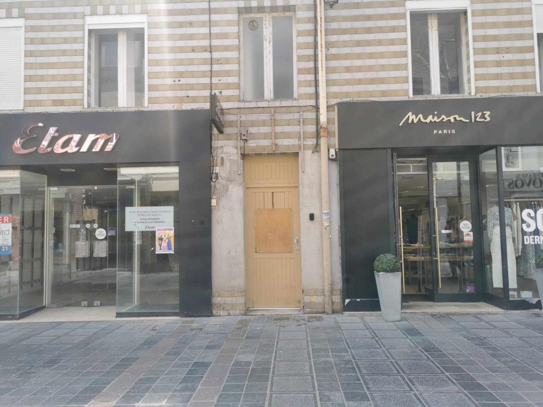 Appartamento Le Bourbon Hypercentre Charleville-Mézières Esterno foto